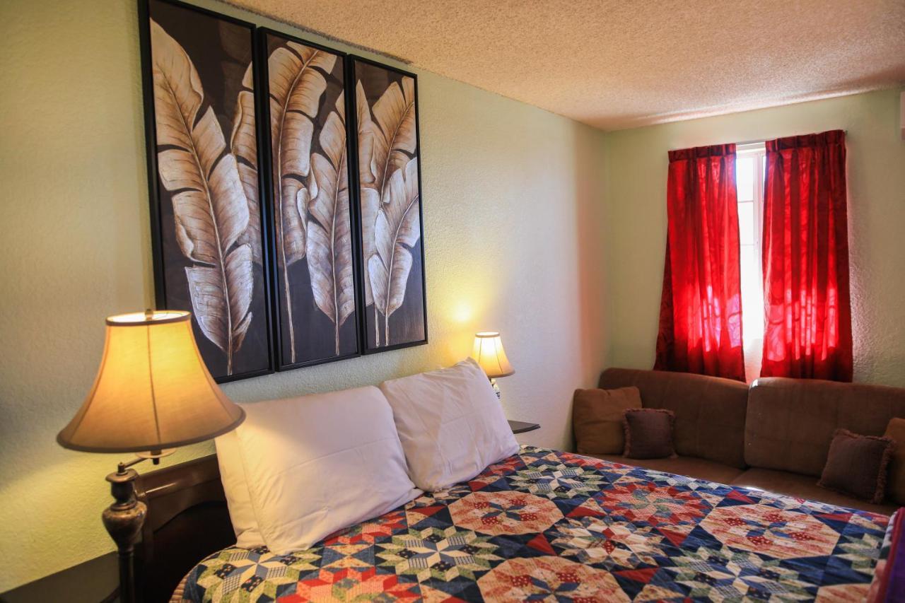 Playa Hermosa Inn At The Beach Енсенада Екстериор снимка